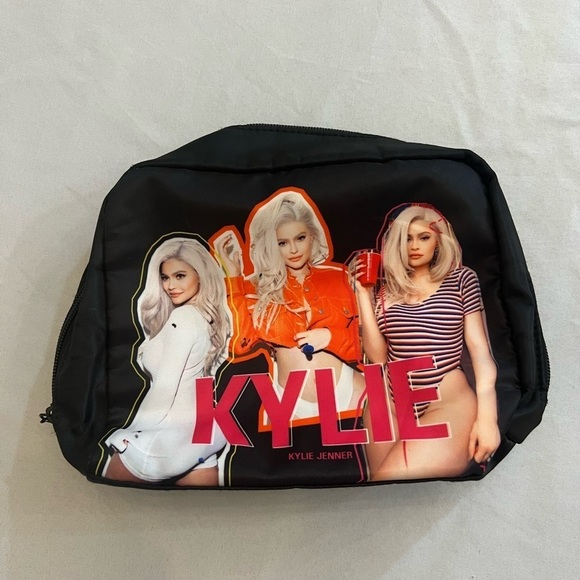 KYLIE COSMETICS Limited Edition Birthday Collection Makeup Cosmetic Bag. - Picture 1 of 4